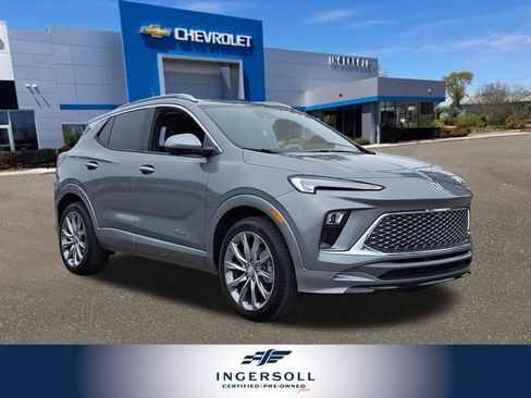 Used 2025 Buick Encore GX Avenir w/ Avenir Technology Package AWD/4WD image 1