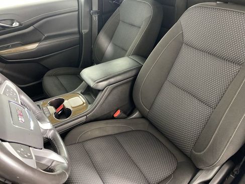 Used 2020 GMC Acadia SLE image 21