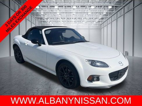 Used 2013 MAZDA MX-5 Miata Club RWD image 1