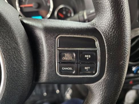 Used 2012 Jeep Wrangler Sport image 11