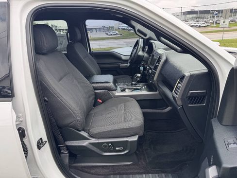 Used 2016 Ford F150 XLT w/ Equipment Group 302A Luxury AWD/4WD image 14