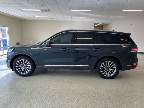 Used 2023 Lincoln Aviator Reserve w/ Class IV Trailer Tow Package image 5