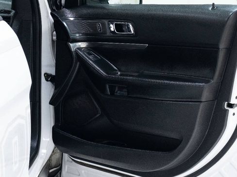 Used 2017 Ford Explorer 4WD Police Interceptor image 33