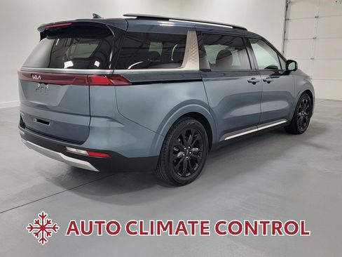 Used 2024 Kia Carnival SX Prestige image 8