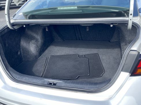 Used 2023 Nissan Altima 2.5 SV image 12