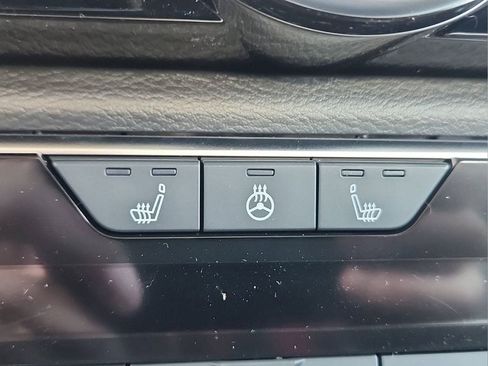 New 2025 Nissan Sentra SV w/ All-Weather Package FWD image 8