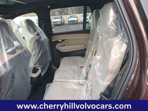 New 2026 Volvo XC90 B6 Plus w/ Protection Package Premier image 7