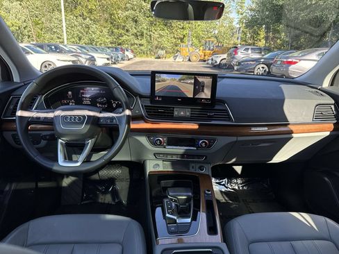Used 2022 Audi Q5 2.0T Premium Plus w/ Premium Plus Package AWD/4WD image 28