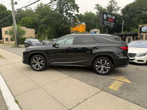 Used 2022 Lexus RX 350L Premium w/ Premium Package AWD/4WD image 3
