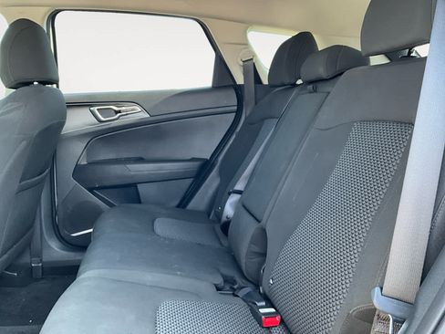 Used 2026 Kia Sportage LX FWD image 13