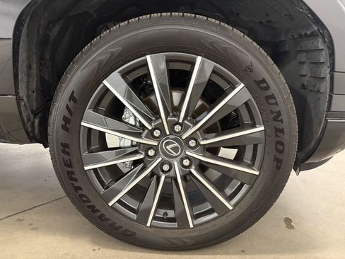Used 2026 Lexus GX 550 w/ Accessory Package (2T) AWD/4WD image 49