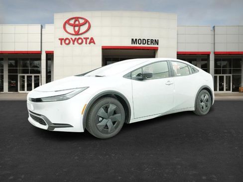 New 2026 Toyota Prius Plug-In Hybrid image 6