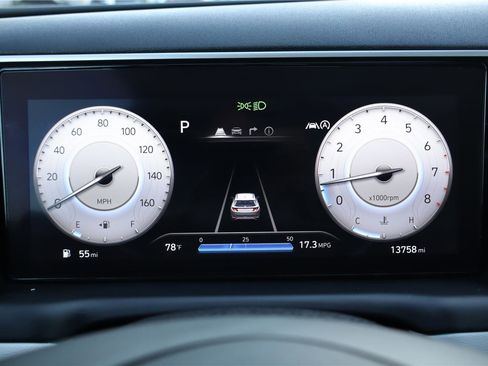Used 2023 Hyundai Tucson Limited AWD/4WD image 19