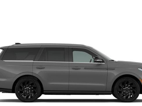 New 2026 Lincoln Navigator Black Label AWD/4WD image 28
