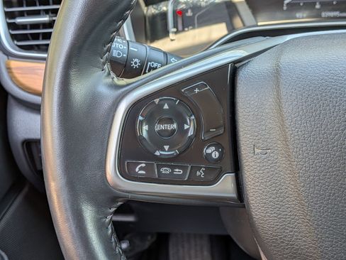 Used 2020 Honda CR-V Touring image 9