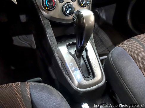 Used 2013 Chevrolet Sonic LT image 24