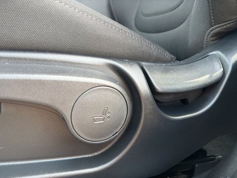 Used 2026 Hyundai Tucson SE AWD/4WD image 17
