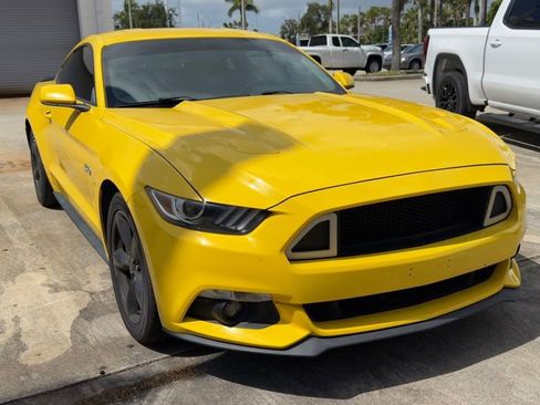 Used 2016 Ford Mustang GT RWD image 7
