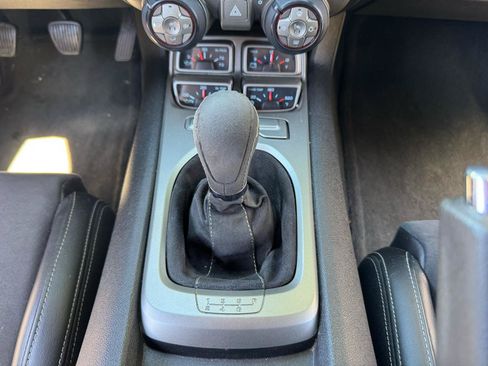 Used 2014 Chevrolet Camaro SS w/ SS Performance Package RWD image 24