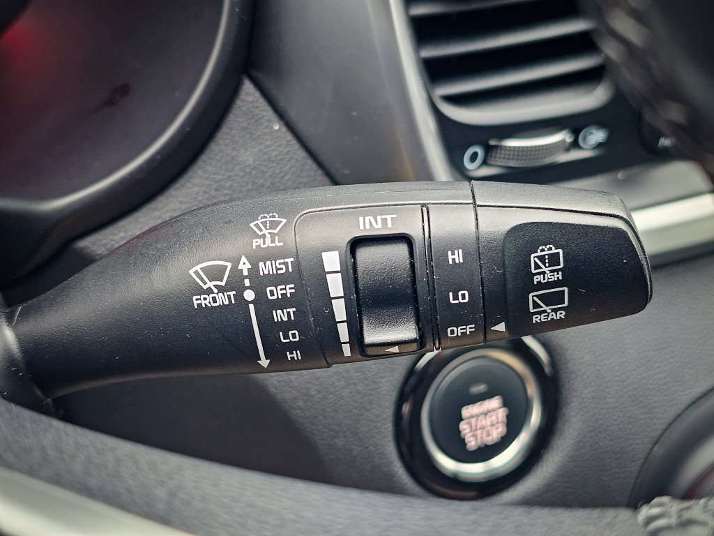 Used 2019 Kia Sorento EX w/ EX Touring Package FWD image 17