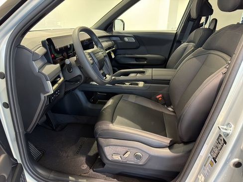 New 2027 Kia Telluride S image 12