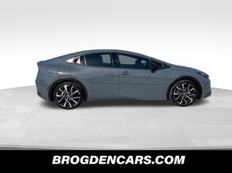 Used 2024 Toyota Prius Prime Premium video 2