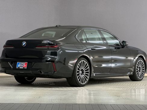New 2026 BMW 740i w/ Premium Package image 8