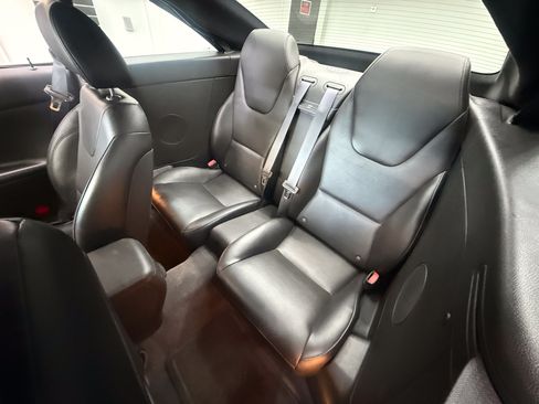Used 2007 Pontiac G6 GT w/ Premium Package FWD image 9