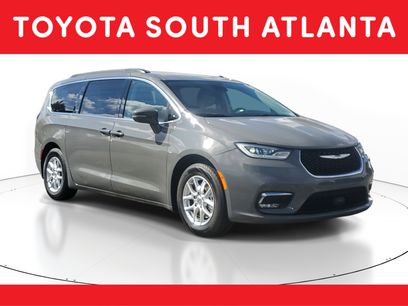 Used 2022 Chrysler Pacifica Touring-L