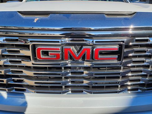 New 2026 GMC Sierra 1500 Denali image 9