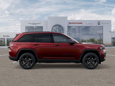 New 2025 Jeep Grand Cherokee Limited w/ Black Appearance Package image 21