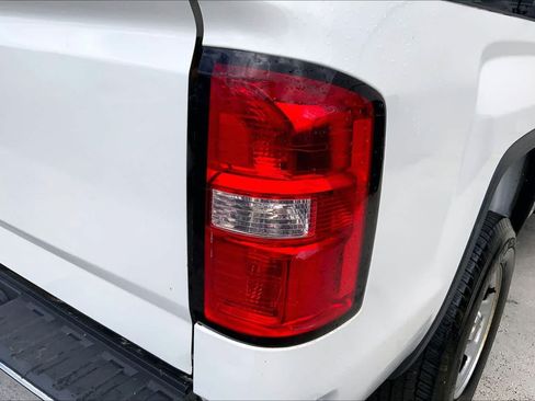 Used 2018 GMC Sierra 1500 2WD Regular Cab image 29