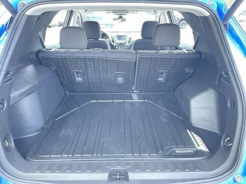 Used 2024 Chevrolet Equinox LT w/ LPO, Floor Liner Package FWD image 24