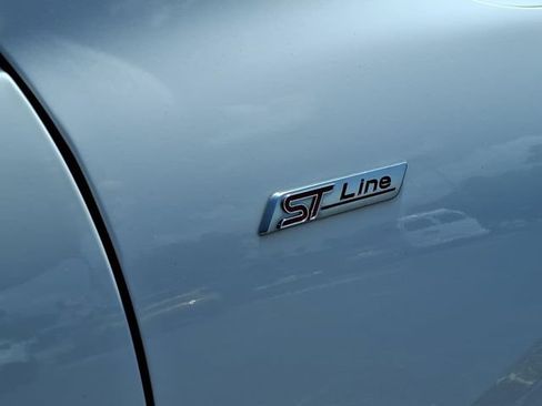 Used 2023 Ford Escape ST-Line FWD image 13