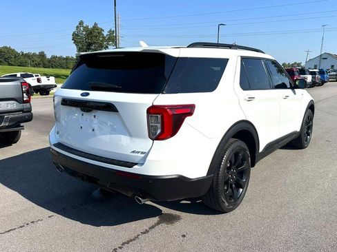 Used 2024 Ford Explorer ST-Line w/ Class IV Trailer Tow Package AWD/4WD image 3