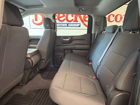 Used 2020 Chevrolet Silverado 1500 Custom w/ Custom Value Package RWD image 19