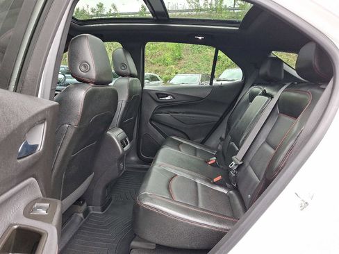 Used 2024 Chevrolet Equinox RS w/ RS Leather Package AWD/4WD image 11