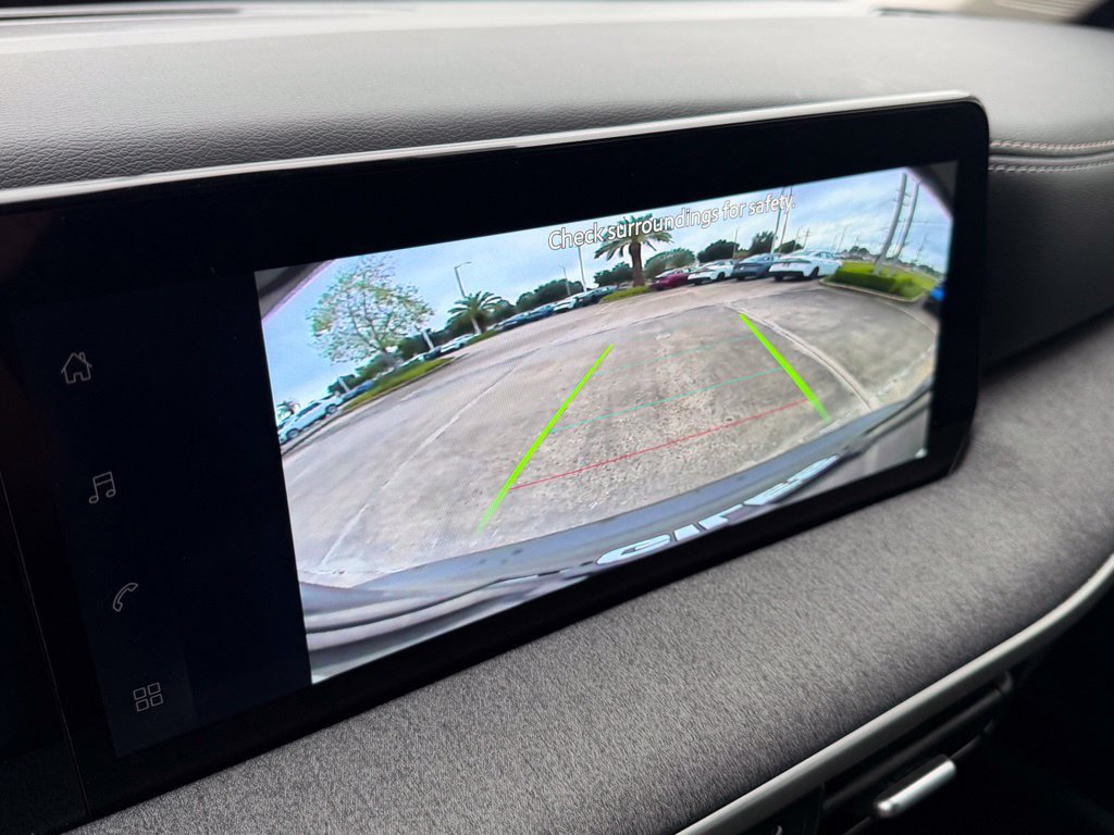 Used 2026 Nissan Kicks SV FWD image 19