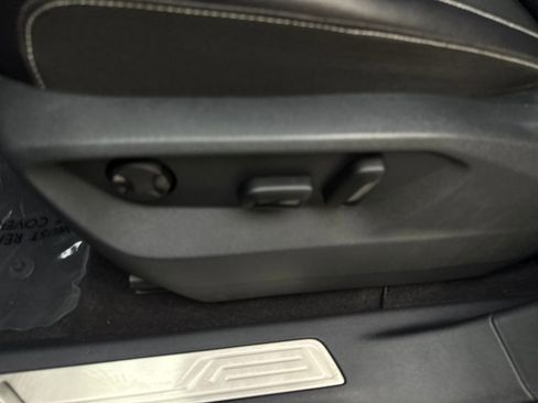 Used 2024 Volkswagen Atlas SE w/ Panoramic Sunroof Package AWD/4WD image 31