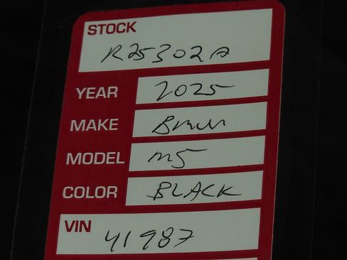 Used 2025 BMW M5 Touring w/ M Driver's Package image 47