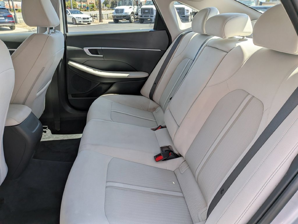 Used 2025 Hyundai Sonata SEL FWD image 27