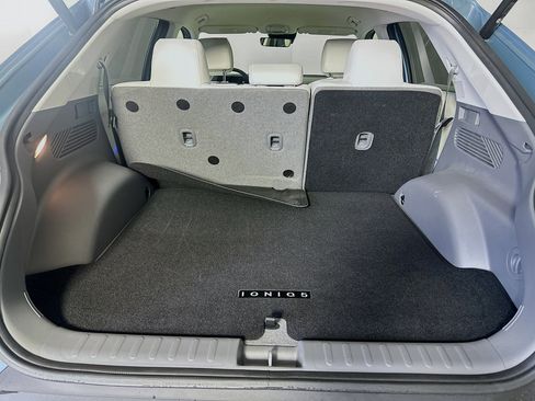 Used 2023 Hyundai Ioniq 5 SEL image 28