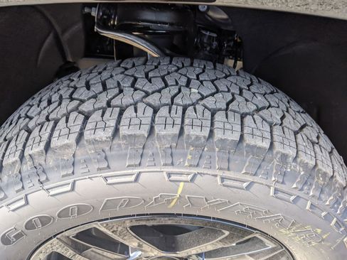 New 2026 Chevrolet Silverado 1500 RST image 12