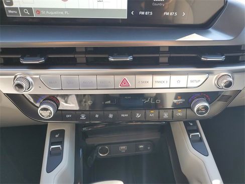 New 2025 Kia Telluride S image 35