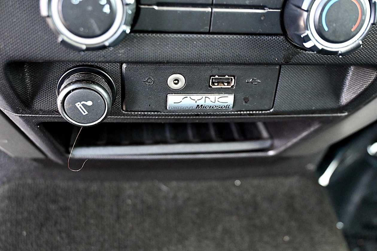 Used 2011 Ford F150 XLT w/ XLT Convenience Pkg RWD image 18