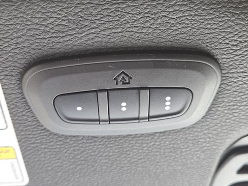 Used 2021 Jeep Gladiator Rubicon AWD/4WD image 39