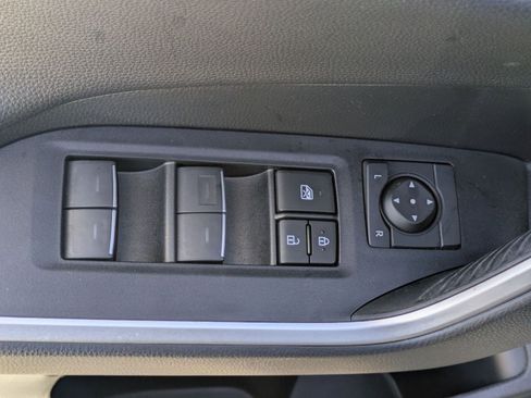 Used 2023 Toyota RAV4 Limited image 21