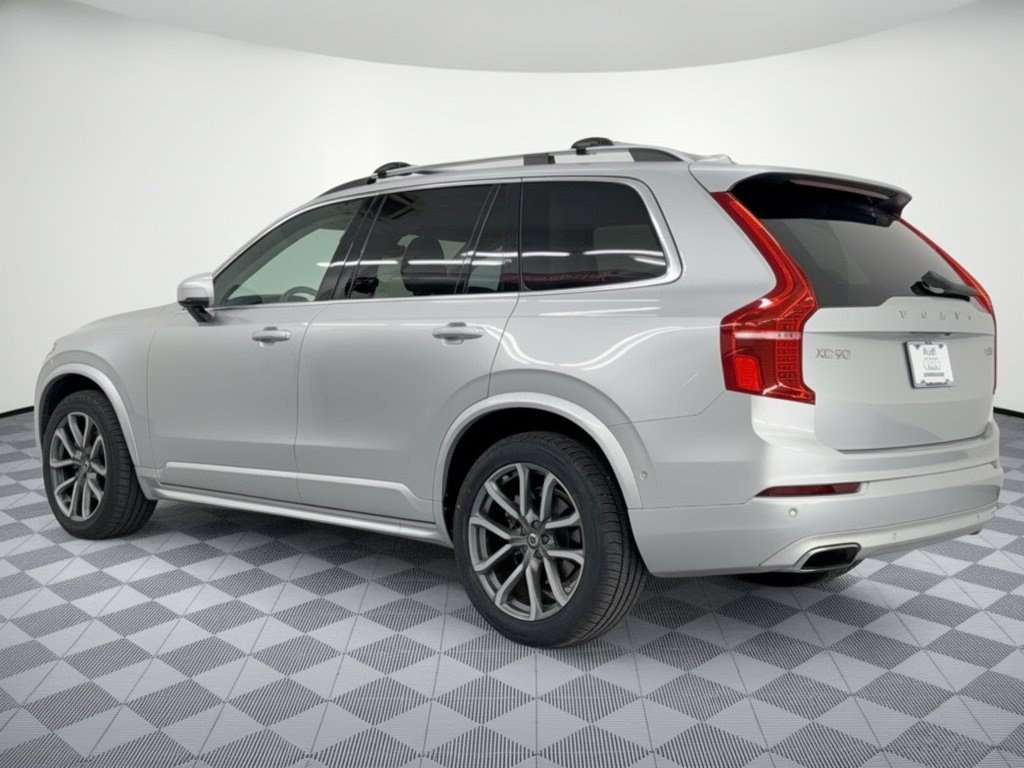 Used 2019 Volvo XC90 T6 Momentum w/ Advanced Package AWD/4WD image 3