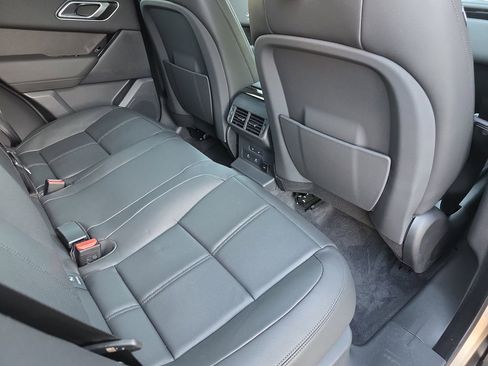 New 2026 Land Rover Range Rover Velar Dynamic SE image 11