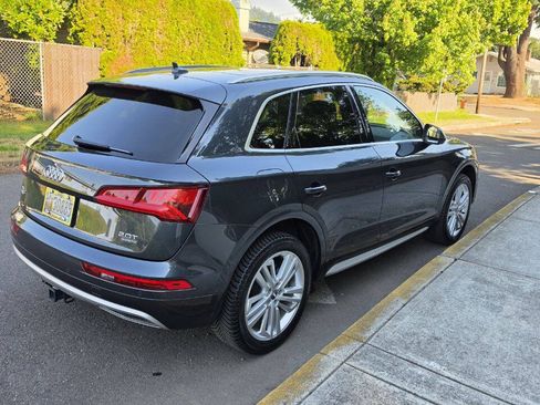 Used 2018 Audi Q5 Prestige w/ Prestige Package AWD/4WD image 5